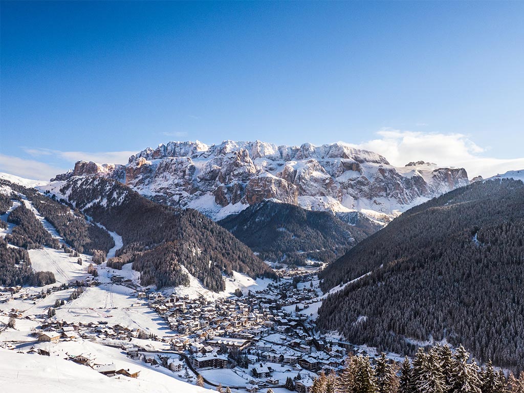 Selva Gardena in winter